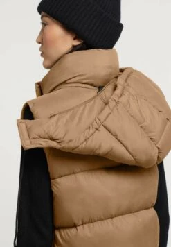 Khujo EDEN MATT - Weste - Ocker -Khujo a5fc04c7760f4e7797d2b2d65b9e2113