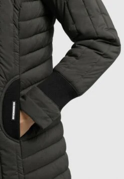 Khujo JERRY PRIME6 LIGHT - Wintermantel - Oliv -Khujo e3215b865ace45c7b2eaf84ff6975fff